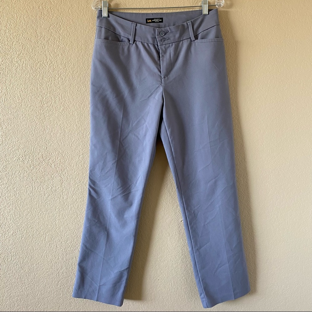Lee Gray Straight leg Mid rise, Regular fit. Size 10